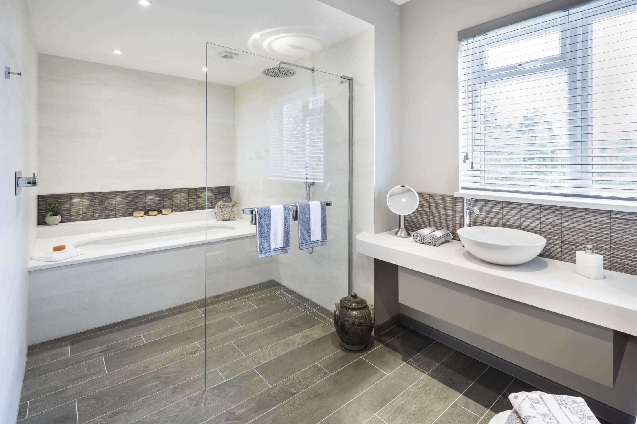 Serene Family Bathroom In Long Ditton Family Bathrooms